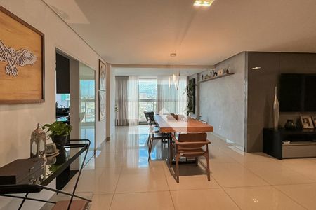 Sala de apartamento à venda com 4 quartos, 154m² em Maria Virgínia, Belo Horizonte