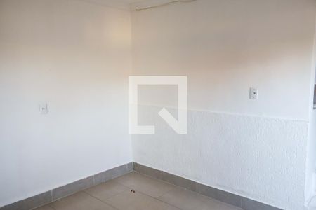 Sala de casa para alugar com 1 quarto, 65m² em Vila Osasco, Osasco