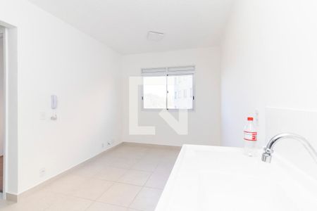 Sala/Cozinha de apartamento para alugar com 2 quartos, 35m² em Colônia (zona Leste), São Paulo
