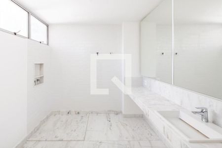 Apartamento à venda com 3 quartos, 271m² em Santa Cecilia, São Paulo