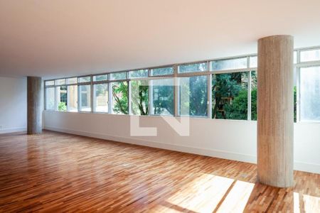 Apartamento à venda com 3 quartos, 271m² em Santa Cecilia, São Paulo