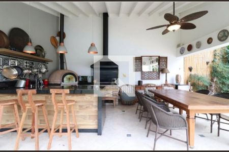 Casa à venda com 5 quartos, 515m² em Jardim Hipico, São Paulo