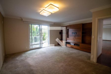 Sala de TV de casa à venda com 3 quartos, 696m² em Chácara Flora, São Paulo