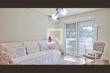 Casa à venda com 4 quartos, 583m² em Jardim Guedala, São Paulo