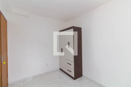 Quarto 1 de apartamento à venda com 2 quartos, 42m² em Itaquera, São Paulo