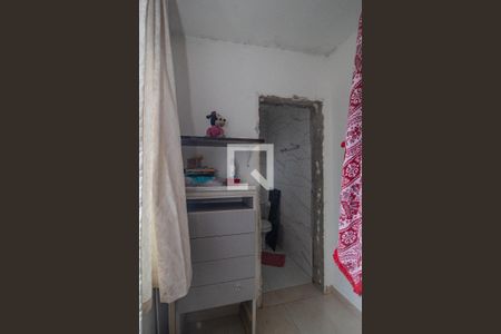 Suíte de casa à venda com 4 quartos, 300m² em Menino Deus, Porto Alegre