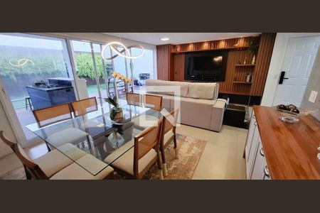 Casa à venda com 3 quartos, 180m² em Tamboré, Santana de Parnaíba