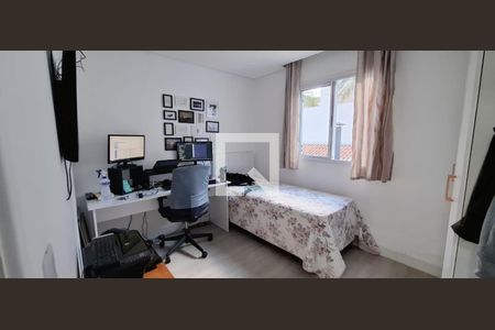 Casa à venda com 3 quartos, 180m² em Tamboré, Santana de Parnaíba