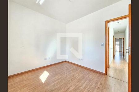 Casa à venda com 3 quartos, 110m² em Jardim Santo Antoninho, São Paulo