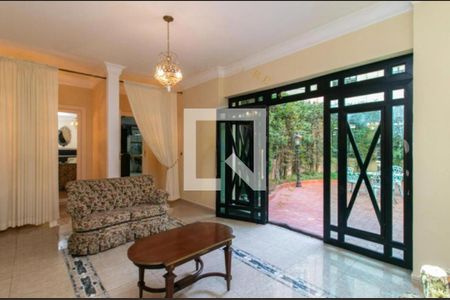 Casa à venda com 4 quartos, 1022m² em Pinheiros, São Paulo