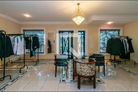 Casa à venda com 4 quartos, 1022m² em Pinheiros, São Paulo