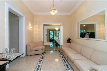 Casa à venda com 4 quartos, 1022m² em Pinheiros, São Paulo