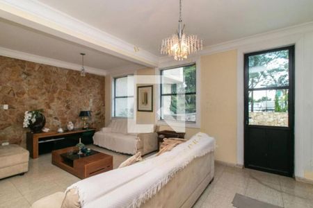 Casa à venda com 4 quartos, 1022m² em Pinheiros, São Paulo