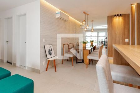 Apartamento à venda com 2 quartos, 100m² em Moema, São Paulo