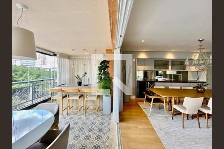 Apartamento à venda com 4 quartos, 273m² em Itaim Bibi, São Paulo