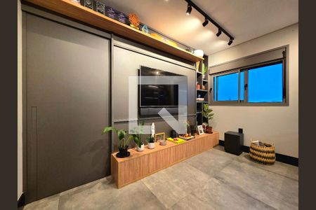 Sala de apartamento para alugar com 1 quarto, 65m² em Indianópolis, São Paulo