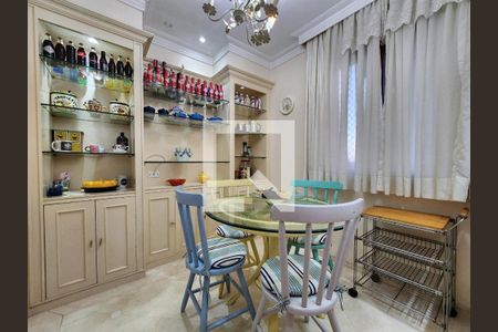 Apartamento à venda com 4 quartos, 228m² em Moema, São Paulo