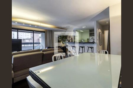 Apartamento à venda com 3 quartos, 147m² em Moema, São Paulo