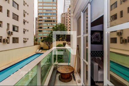 Apartamento à venda com 1 quarto, 55m² em Indianópolis, São Paulo