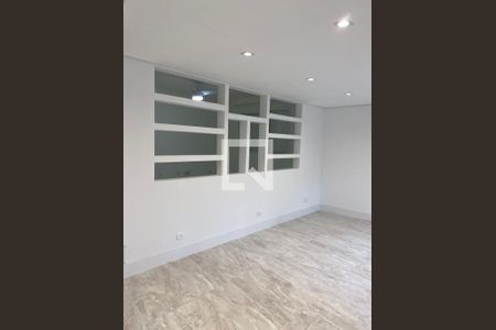 Apartamento à venda com 3 quartos, 210m² em Indianópolis, São Paulo