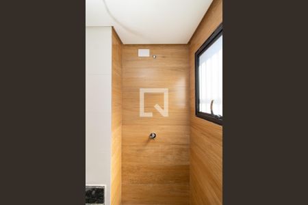 Banheiro de apartamento à venda com 1 quarto, 33m² em Vila Nova Carolina, São Paulo