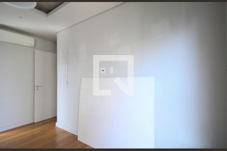 Suíte de apartamento para alugar com 2 quartos, 70m² em Panamby, São Paulo