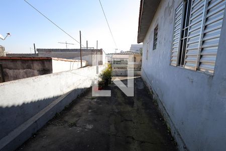 Quintal de casa à venda com 3 quartos, 150m² em Vila Linda, Santo André