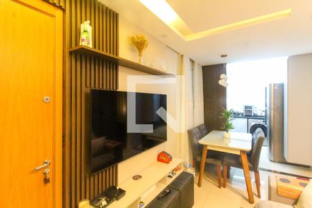 Sala de apartamento à venda com 2 quartos, 47m² em Igara, Canoas