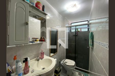 Banheiro de apartamento à venda com 2 quartos, 40m² em Inhaúma, Rio de Janeiro