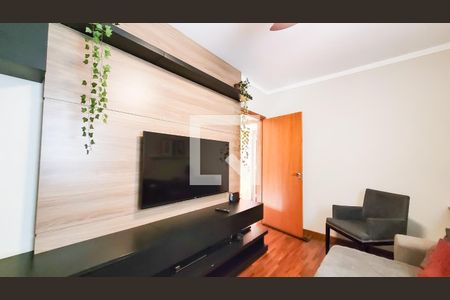 Sala de casa de condomínio à venda com 4 quartos, 230m² em Loteamento Caminhos de San Conrado (sousas), Campinas