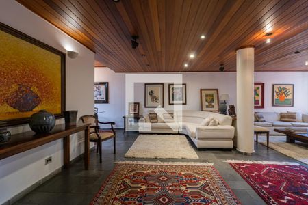 Sala de casa para alugar com 4 quartos, 300m² em Indianópolis, São Paulo