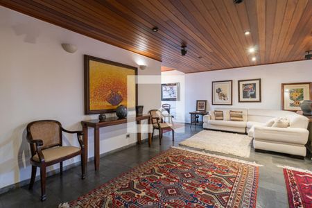 Sala de casa para alugar com 4 quartos, 300m² em Indianópolis, São Paulo