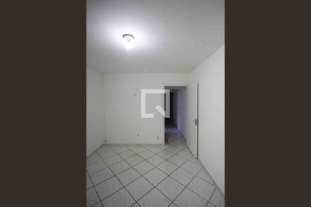 Quarto de casa para alugar com 2 quartos, 200m² em Jardim Vila Formosa, São Paulo