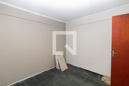 Quarto 1 de apartamento para alugar com 2 quartos, 44m² em Itaquera, São Paulo