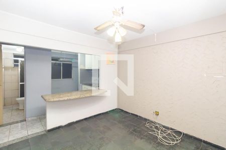 Sala de apartamento para alugar com 2 quartos, 44m² em Itaquera, São Paulo