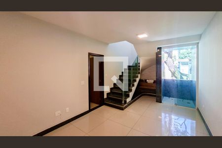 Sala 1 de apartamento à venda com 4 quartos, 200m² em Santo Antônio, Belo Horizonte