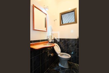 Lavabo de casa à venda com 4 quartos, 180m² em Vila Gomes Cardim, São Paulo