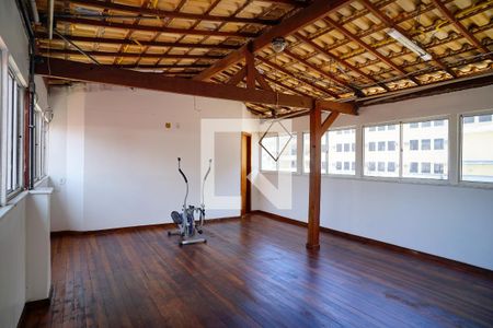 Área Externa de casa para alugar com 4 quartos, 400m² em Santa Rosa, Niterói