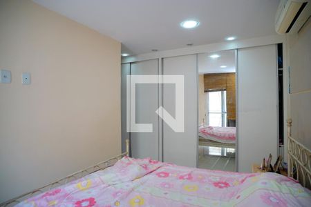 Suíte 1 de casa para alugar com 4 quartos, 400m² em Santa Rosa, Niterói