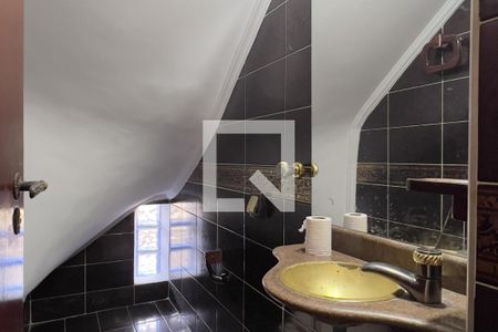 Lavabo 1 de casa à venda com 3 quartos, 280m² em Vila Tibagi, Guarulhos