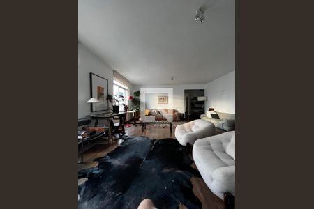 Apartamento para alugar com 4 quartos, 200m² em Higienópolis, São Paulo