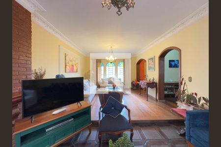 Sala de casa à venda com 3 quartos, 232m² em Santa Maria, Santo André