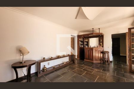 Casa para alugar com 5 quartos, 376m² em Jardim Nossa Senhora Auxiliadora, Campinas