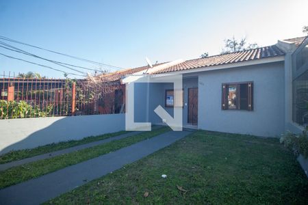 Fachada de casa à venda com 2 quartos, 56m² em Hípica, Porto Alegre