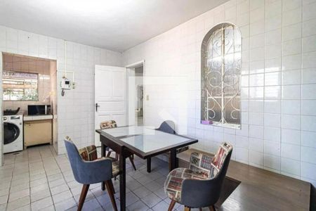 Casa à venda com 4 quartos, 170m² em Alto da Lapa, São Paulo