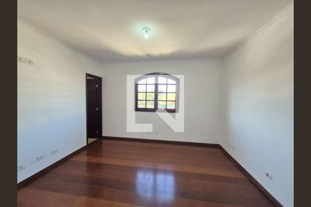 Casa à venda com 3 quartos, 200m² em Jardim Ivana, São Paulo