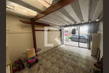 Casa à venda com 4 quartos, 125m² em Jardim Ester, São Paulo