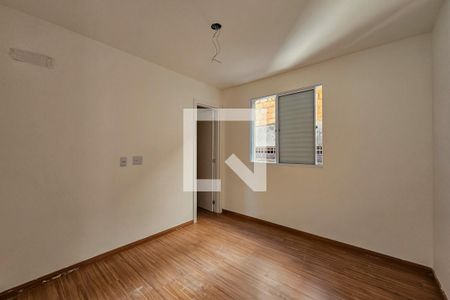 Suíte de apartamento à venda com 3 quartos, 71m² em Vila Paris, Belo Horizonte