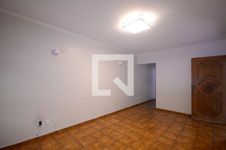 Sala de casa à venda com 4 quartos, 236m² em Vila Moraes, São Paulo