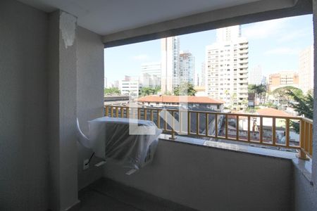 Varanda de kitnet/studio para alugar com 1 quarto, 26m² em Vila Olímpia, São Paulo